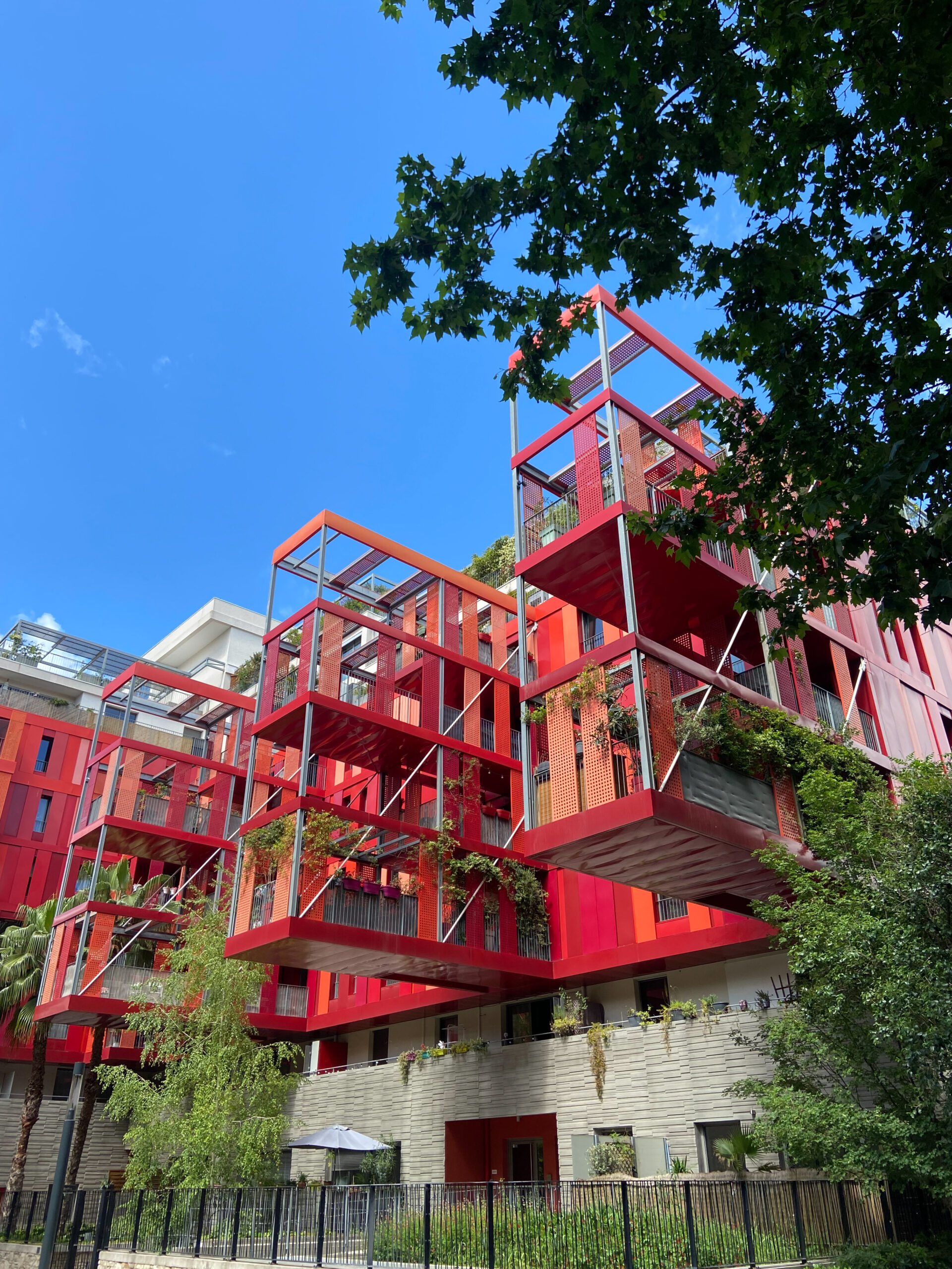 Port Marianne à Montpellier : un quartier moderne à l’architecture audacieuse